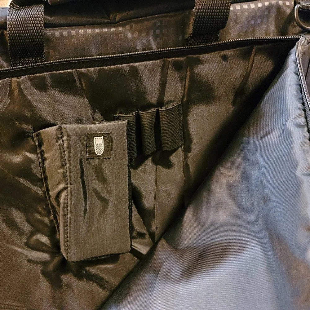*PRICE DROP* Targus Slim Laptop Slipcase Briefcase For Laptops Up To 15.6